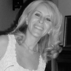 Ritratto di Anna Pasquinelli, Customer Care di DefloMas Eyewear