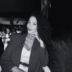 Ritratto di Viola Schemoz, Sales Agent per Caroline Abram e Talla Eyewear nel Centro Nord Italia